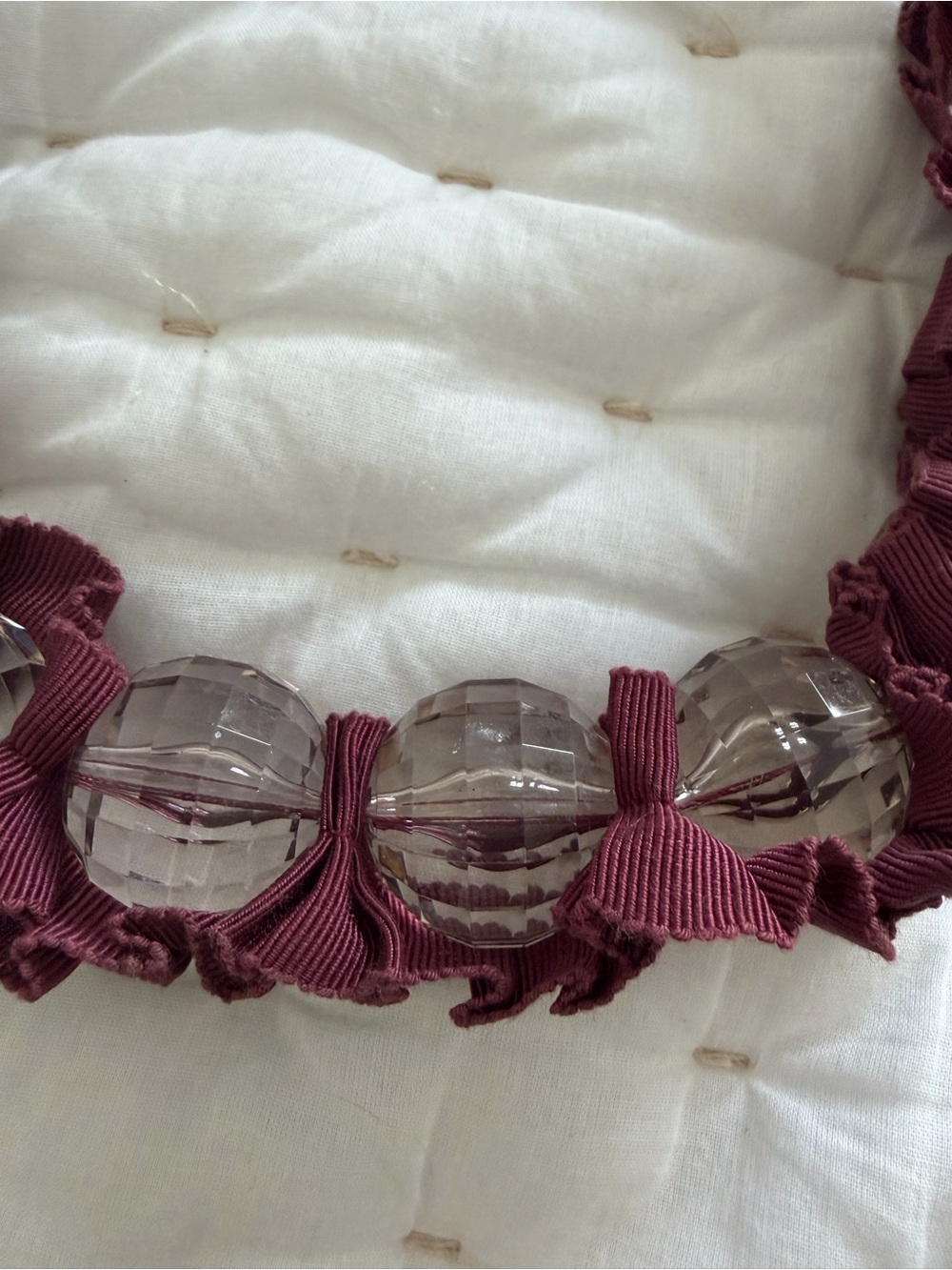 Rare Anthropologie vintage necklace glass beads interwoven with ribbon - Picture 5 of 7